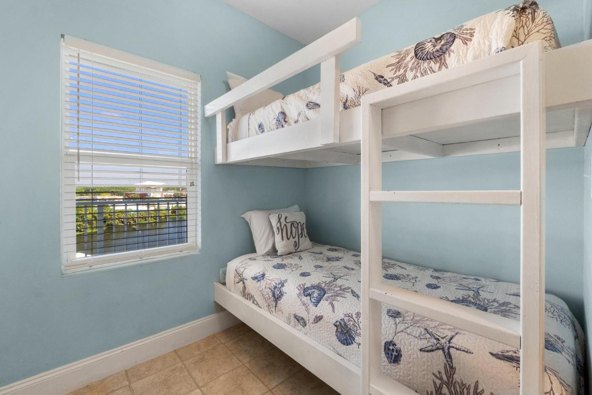 Keep It Beachy At Laketown Wharf #611 By Nautical Properties Vacation Rentals Panama City Beach Esterno foto